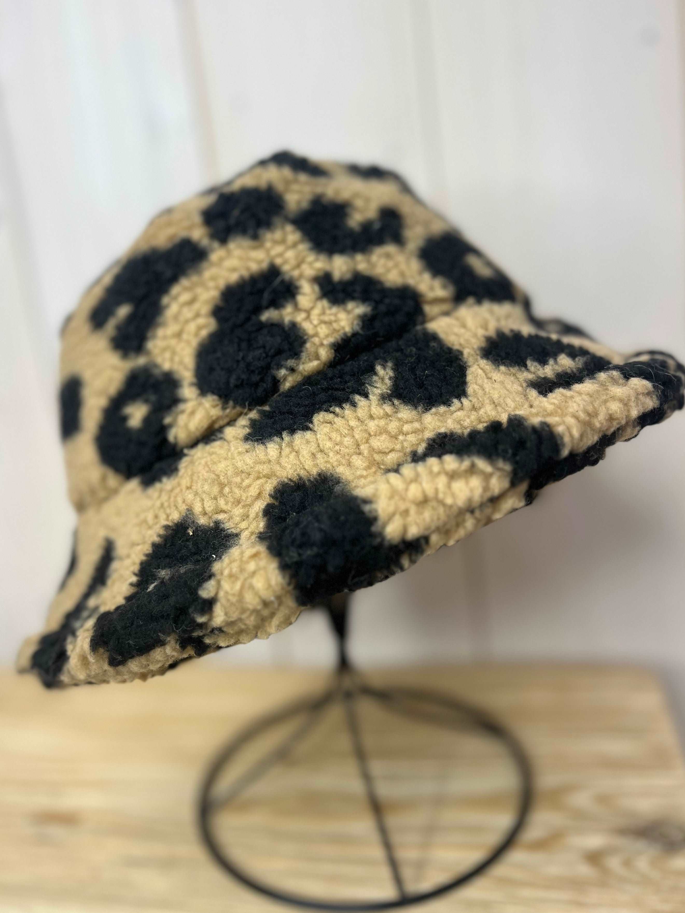 Teddy Leopard Bucket Hat