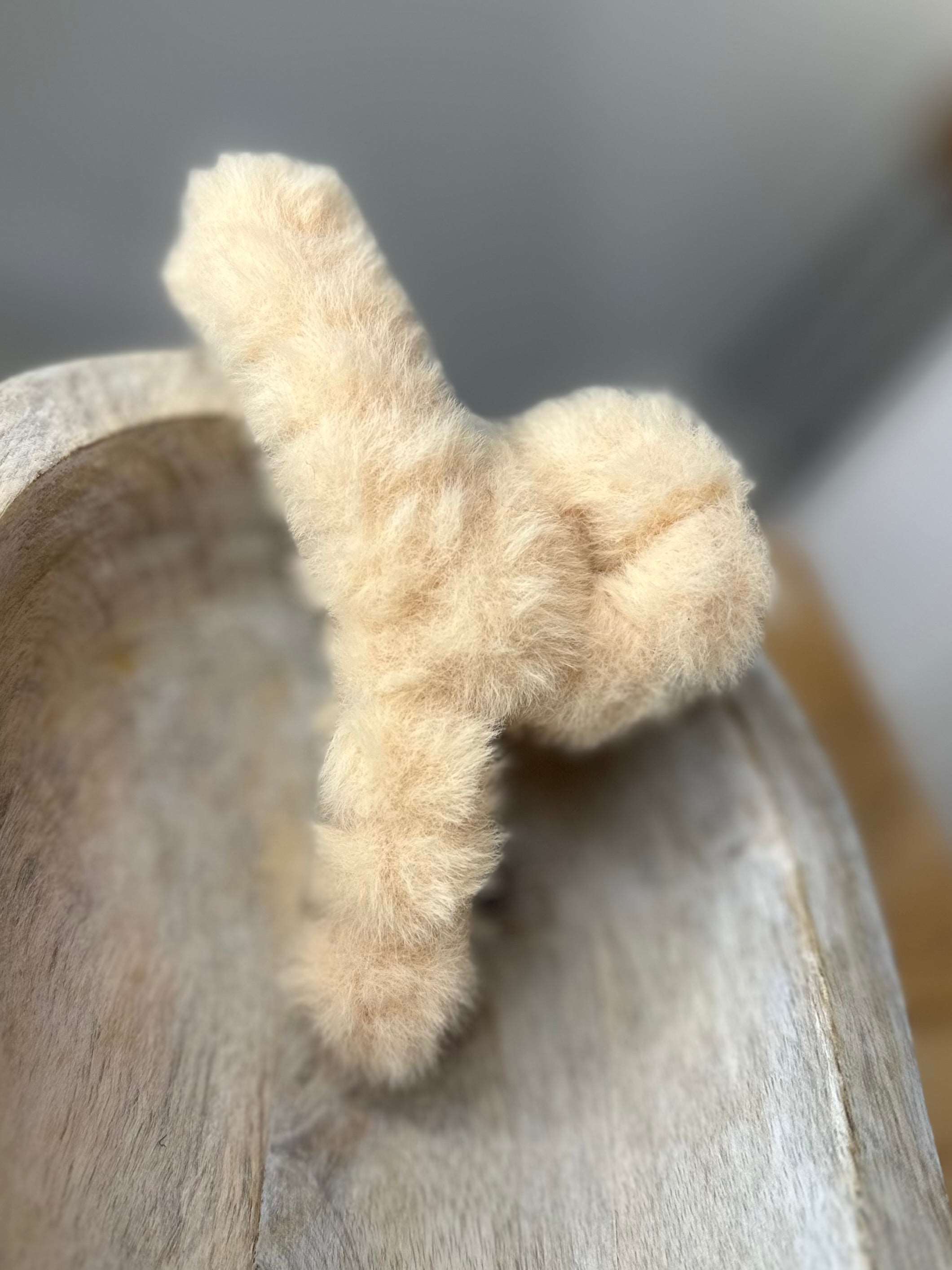 Faux Fur Circular Claw Clip