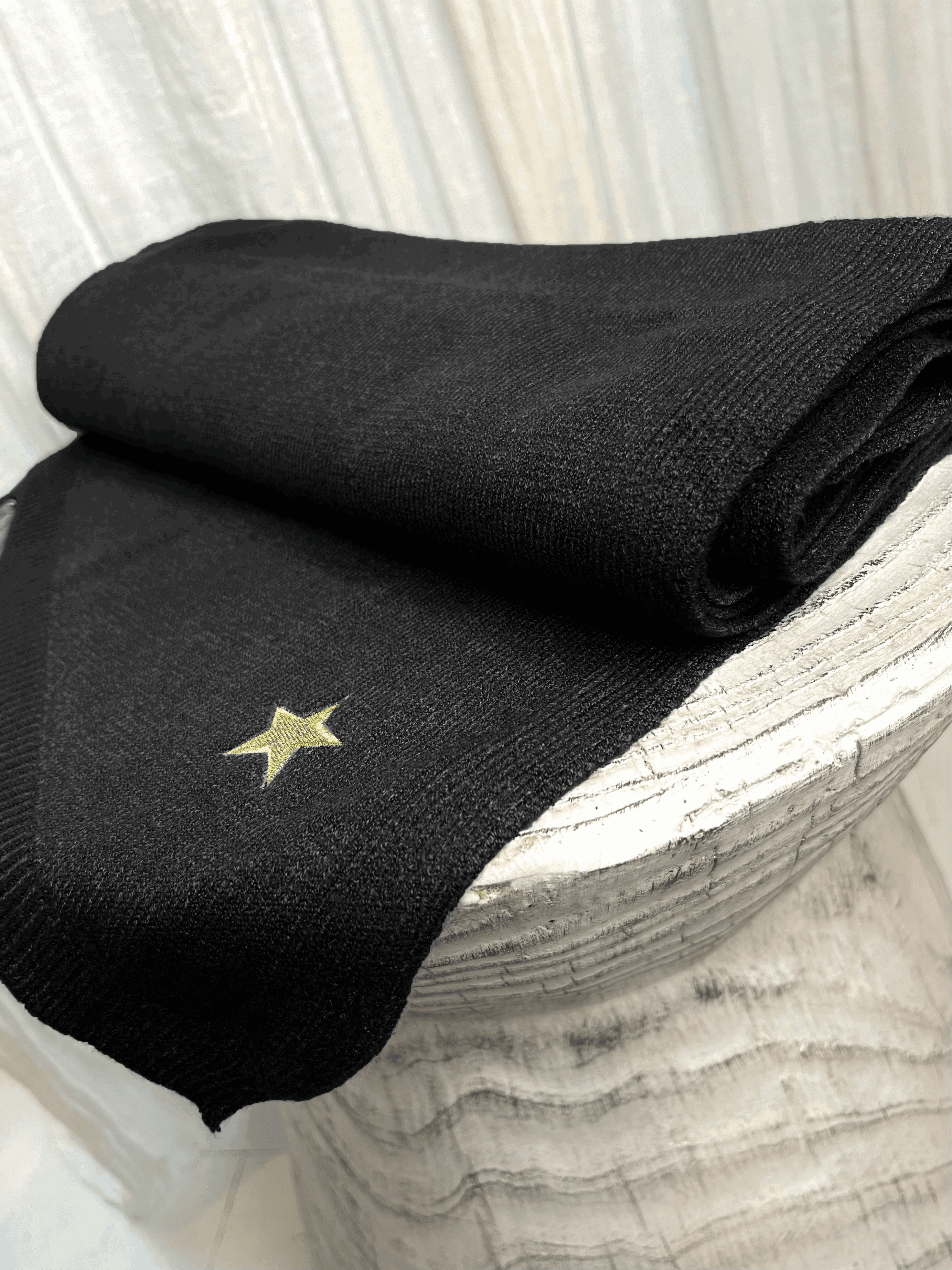 Star Embroidered Knit Scarf