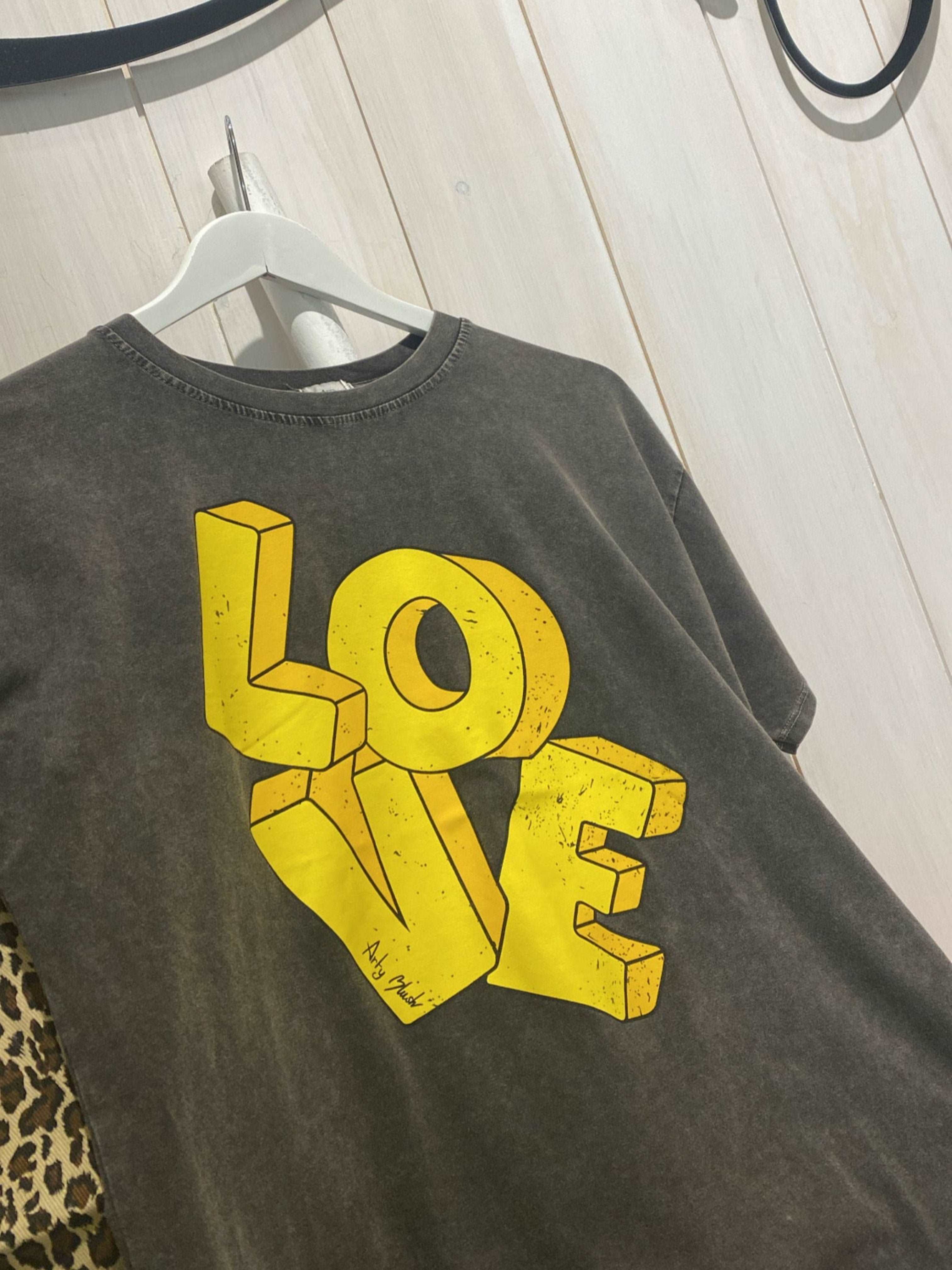 Love Graphic Tee