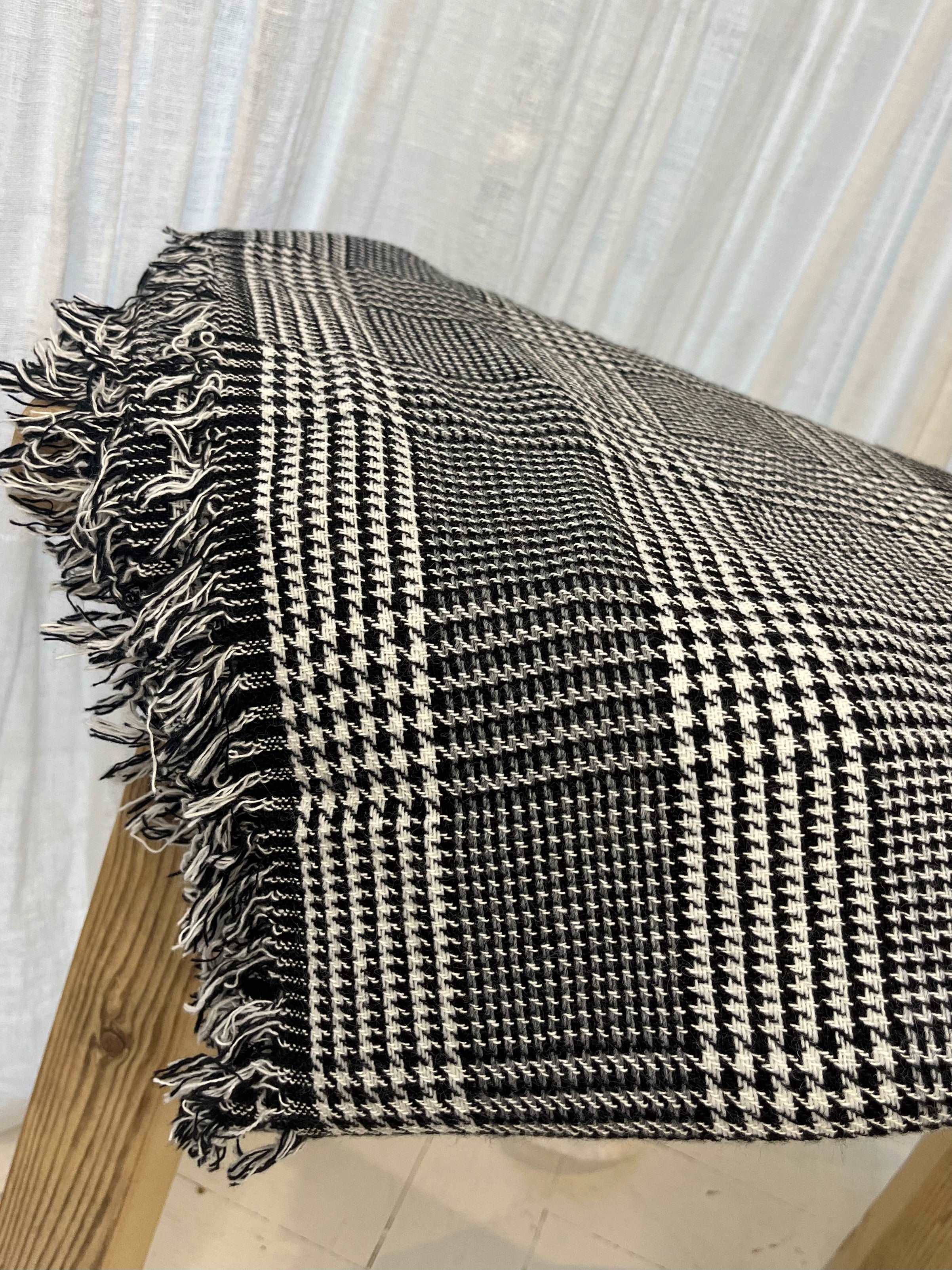 Classic Houndstooth Scarf