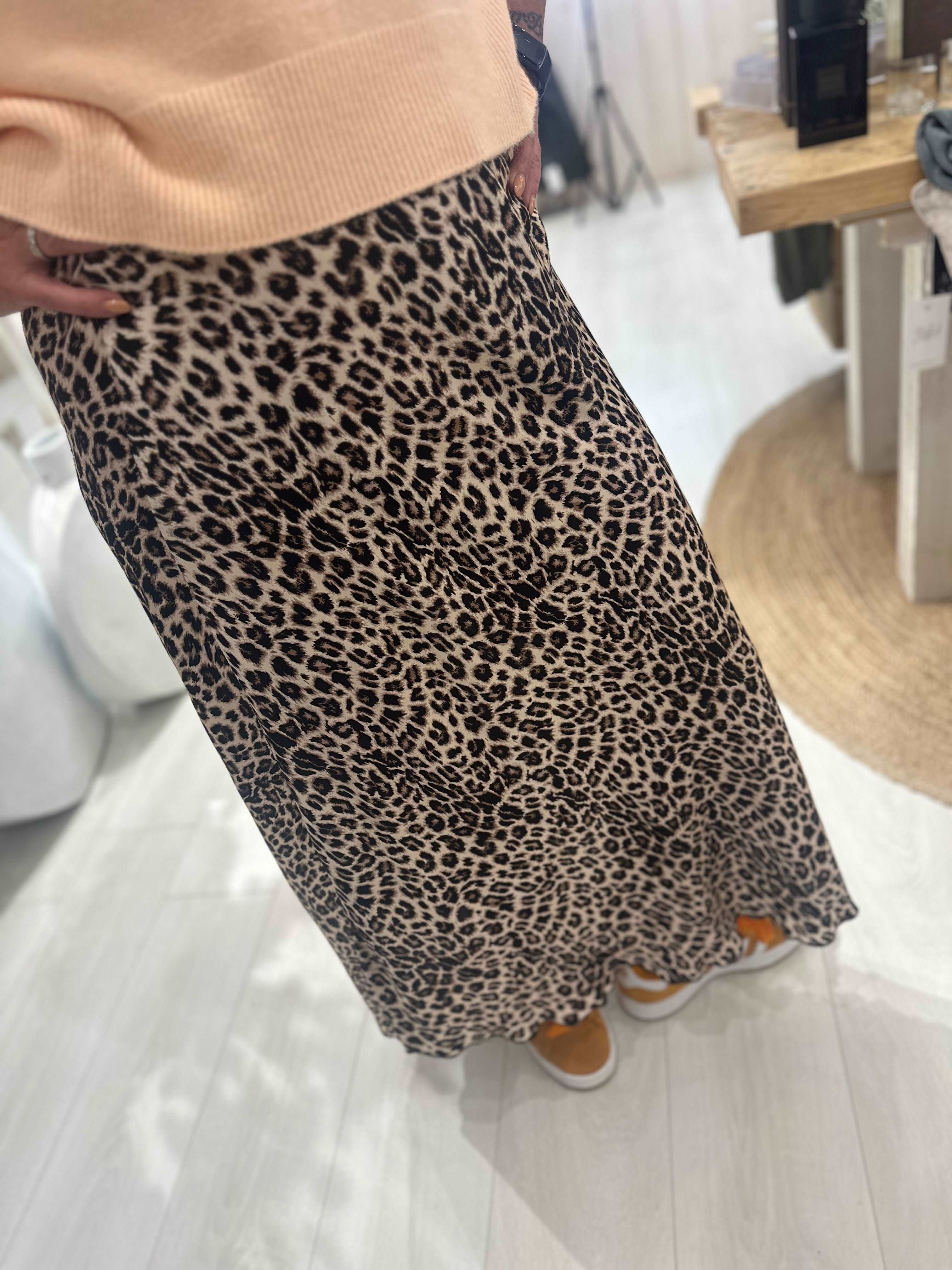 Amina Leopard Skirt