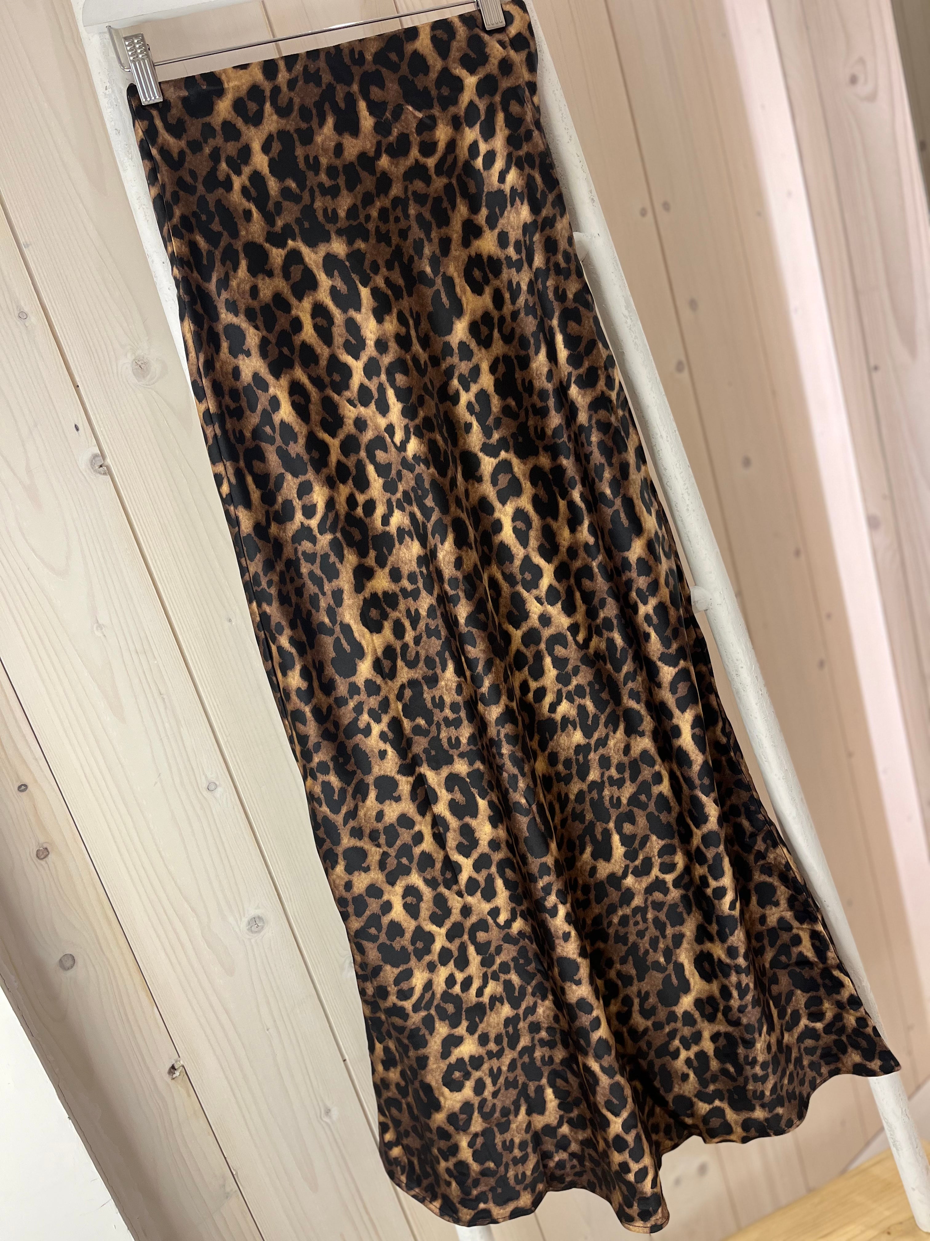 Letitia Leopard Skirt