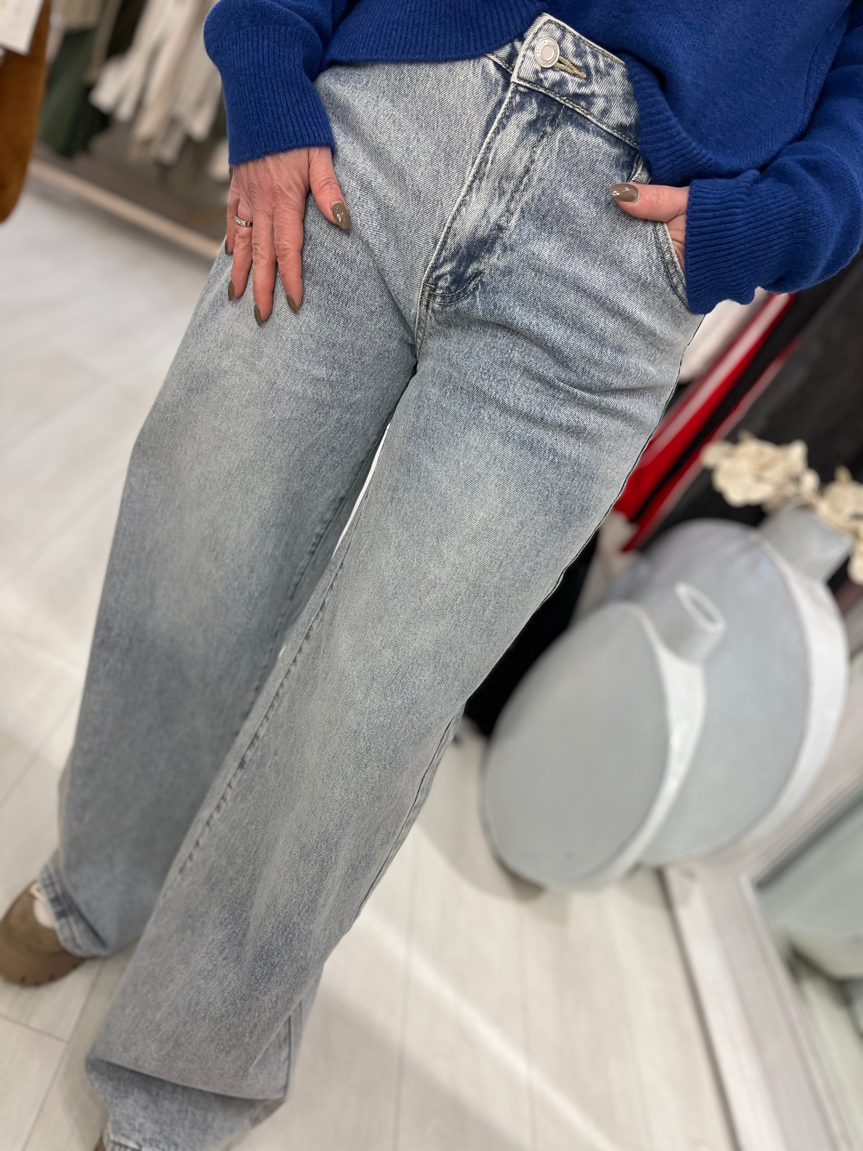 Danica Dad Fit Mid Rise Jeans