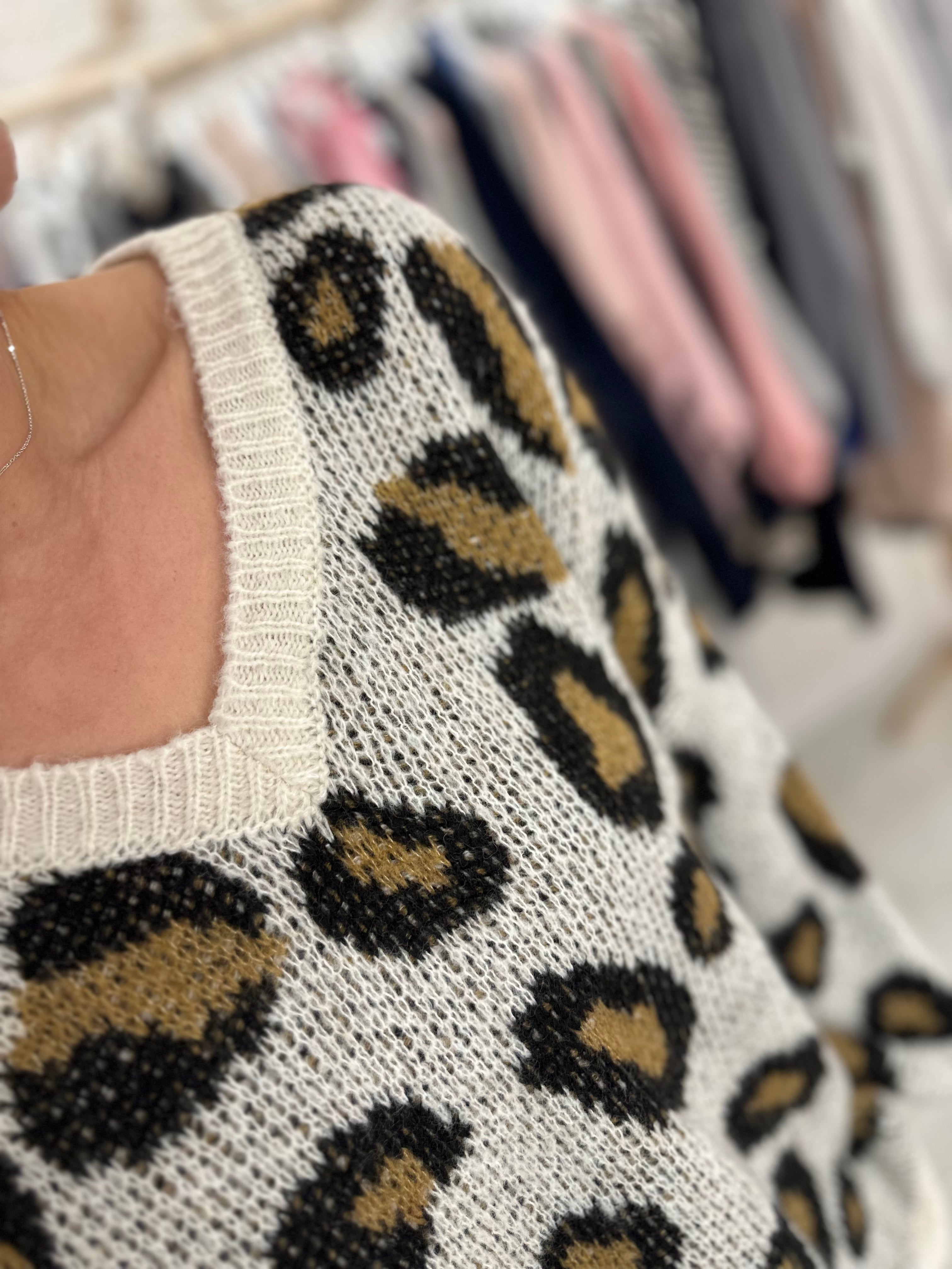 Moesha Leopard Oversized Jumper