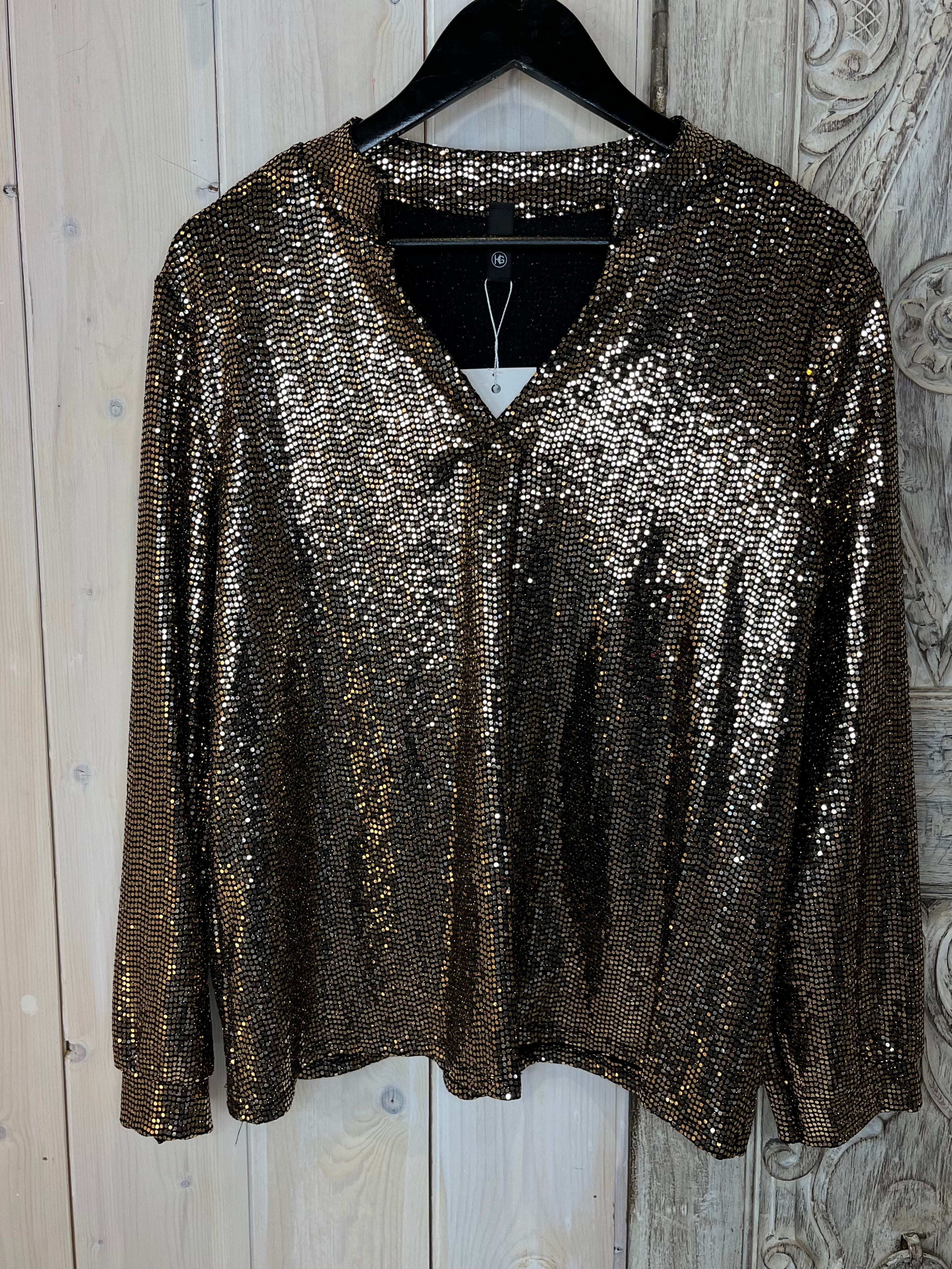 Sequin V-Neck Collar Top