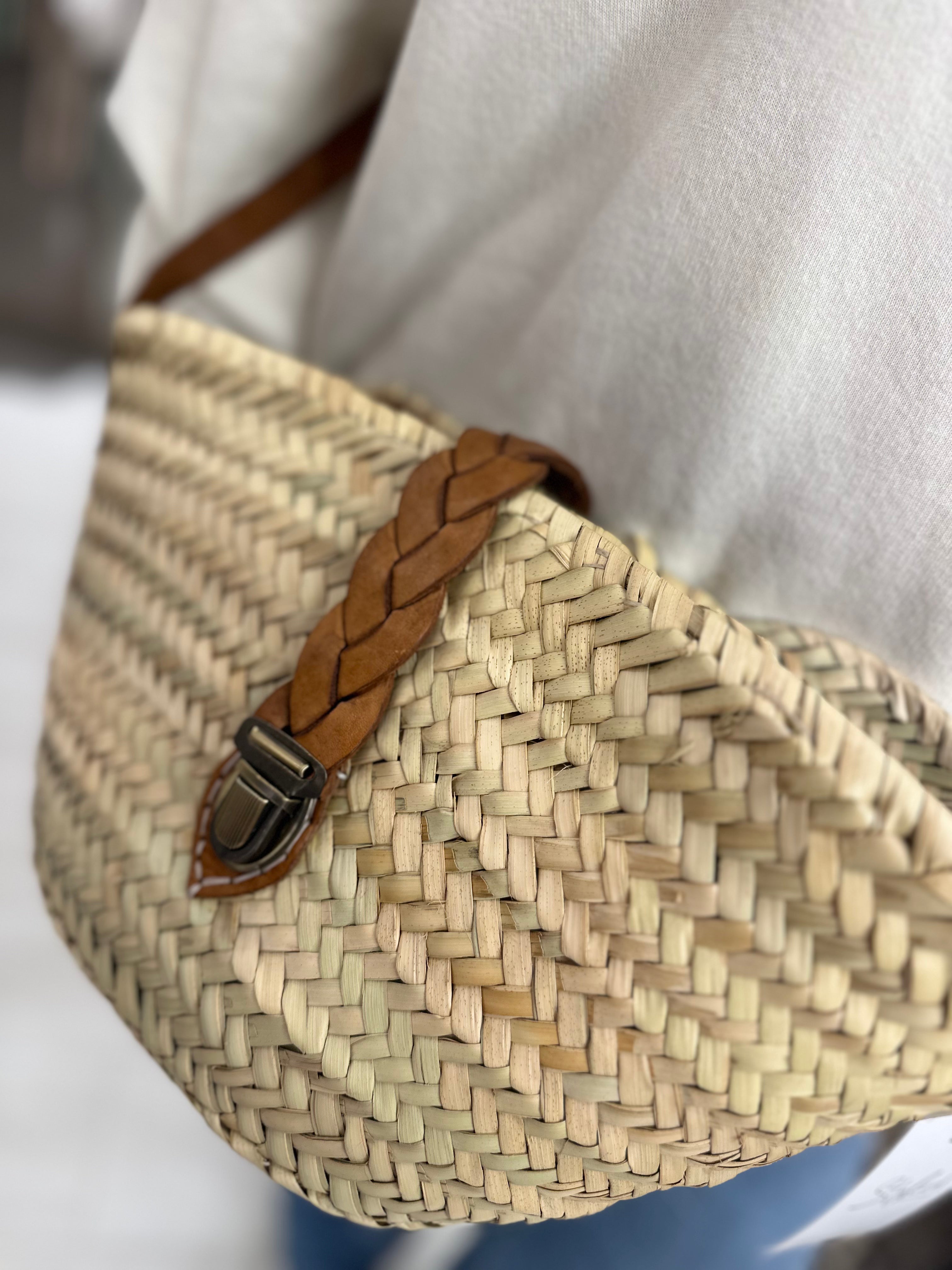 Moroccan Mini Twist Clip Rattan Bag