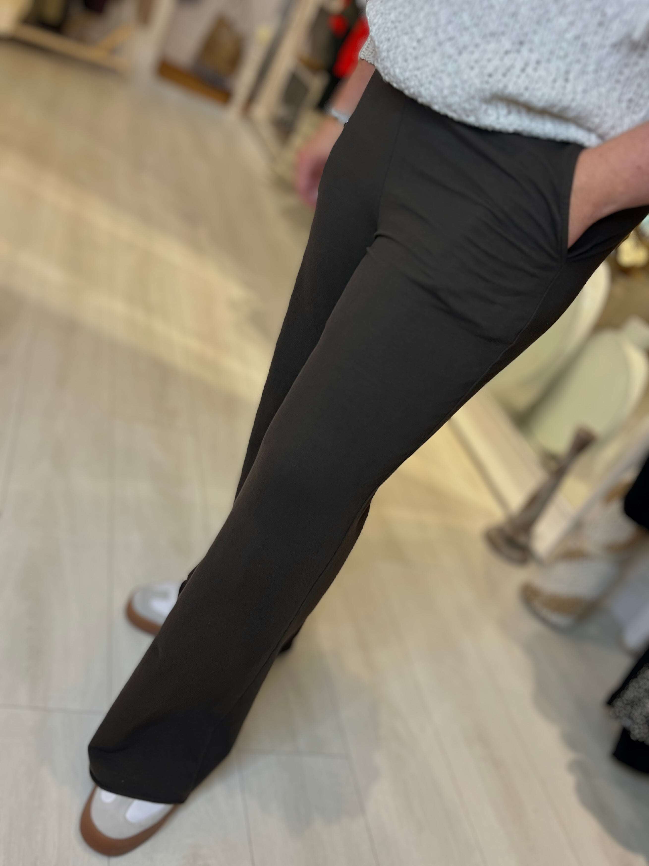 Alia Wide Leg Joggers